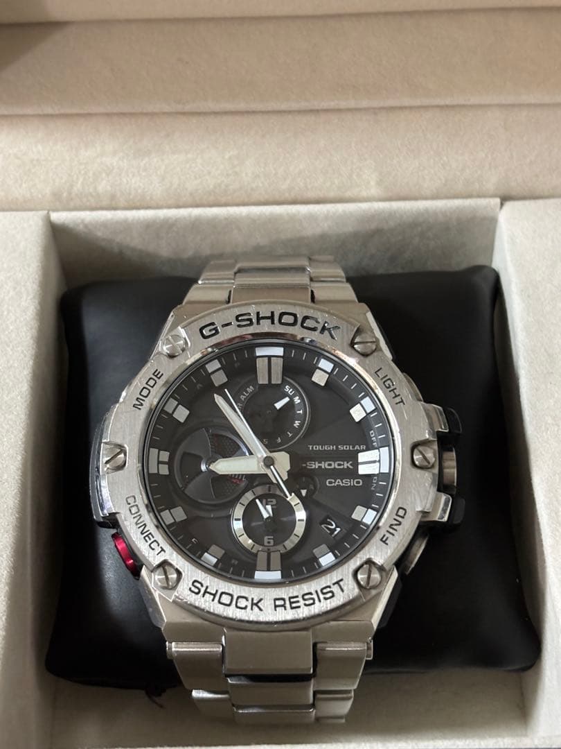 G-SHOCK 人気が高いGST B-100
