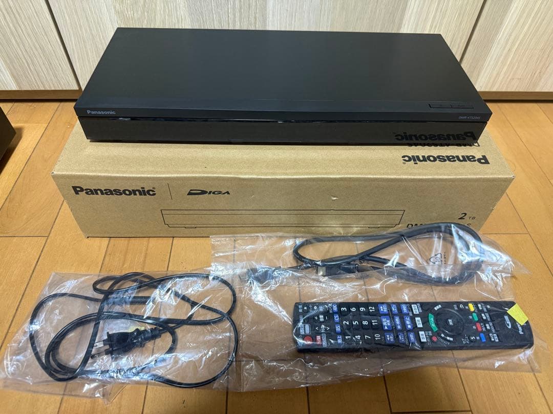 【最終価格】DIGA DMR-4TS204S 2TB + HDMIケーブル付