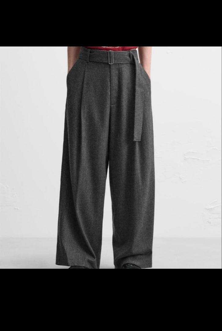 ZARA×ハリーランバート　グレーワイドスラックス　４２