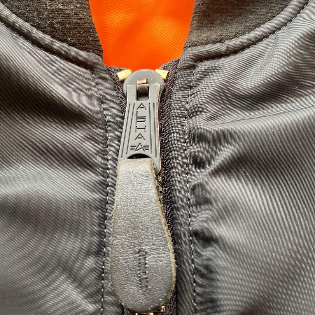 【美品】アルファインダストリーズ MA-1 ブラック　 Mサイズ