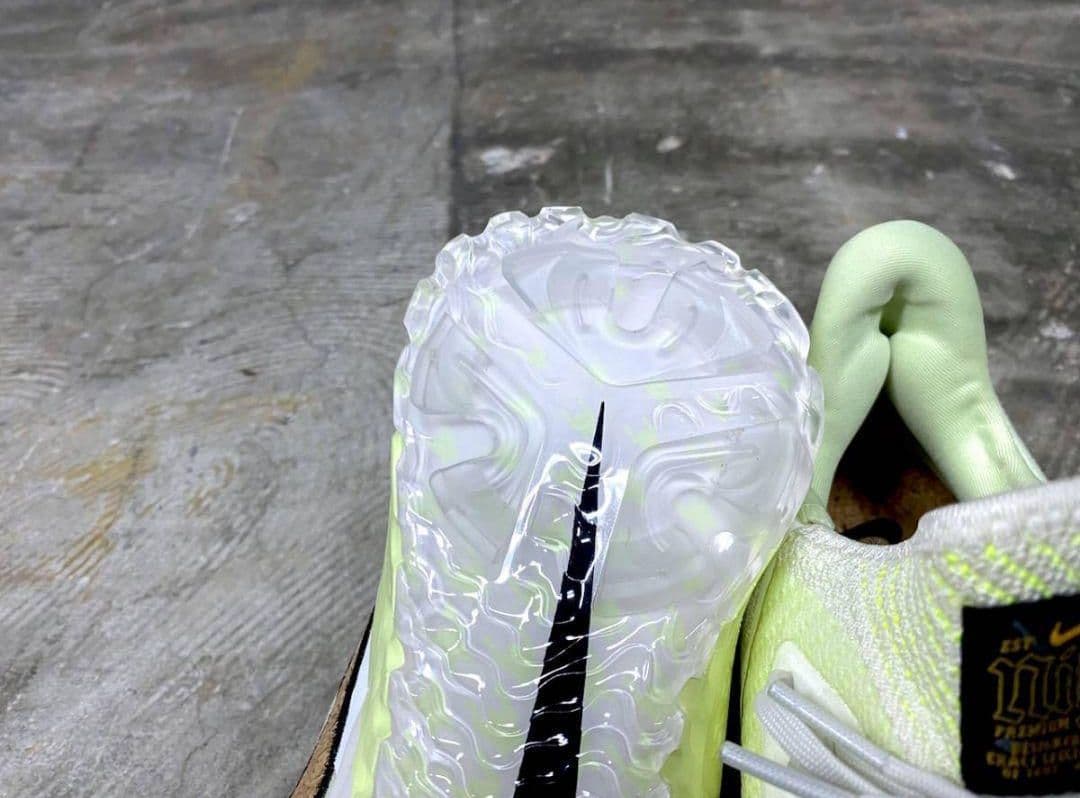 激レア NIKEナイキ エアズームインフィニティツアー コルク 28.5cm