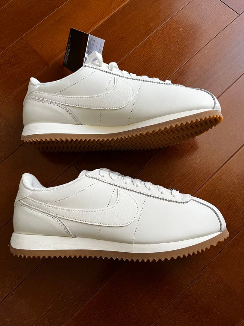未使用品W Nike CORTEZ SE コルテッツ白オフホワイト24.5