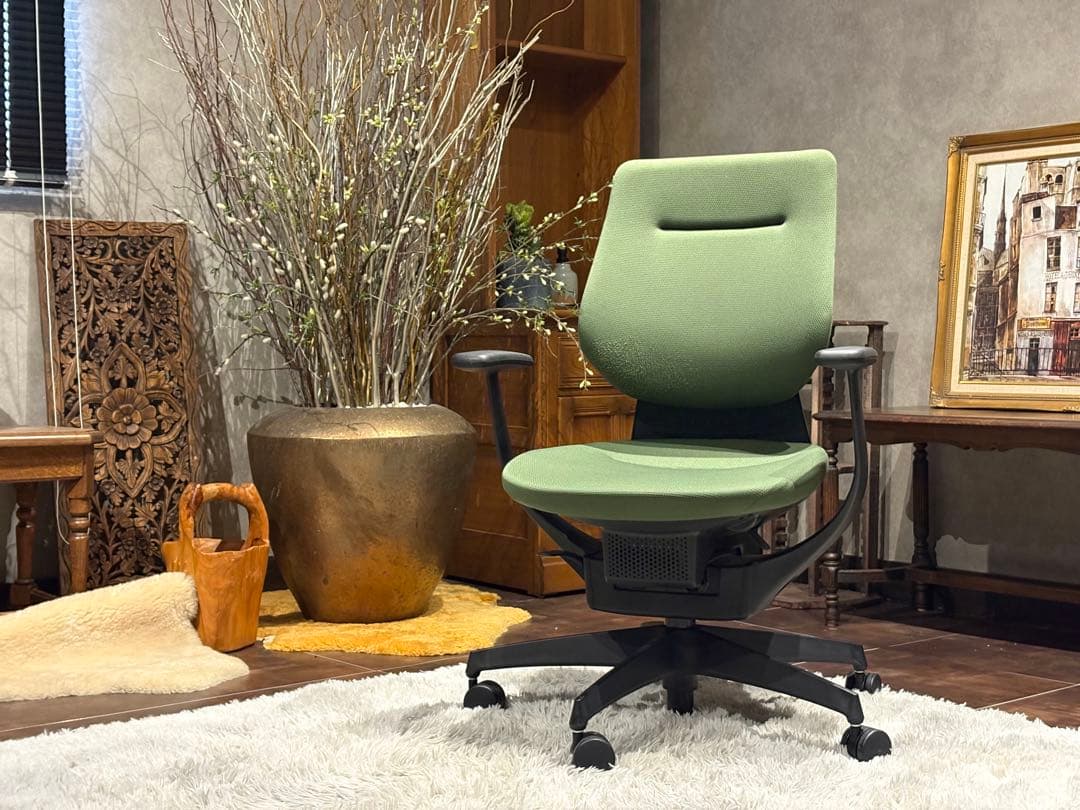 ①KOKUYO コクヨ　デスクチェア　オフィスチェア　イングチェア　H