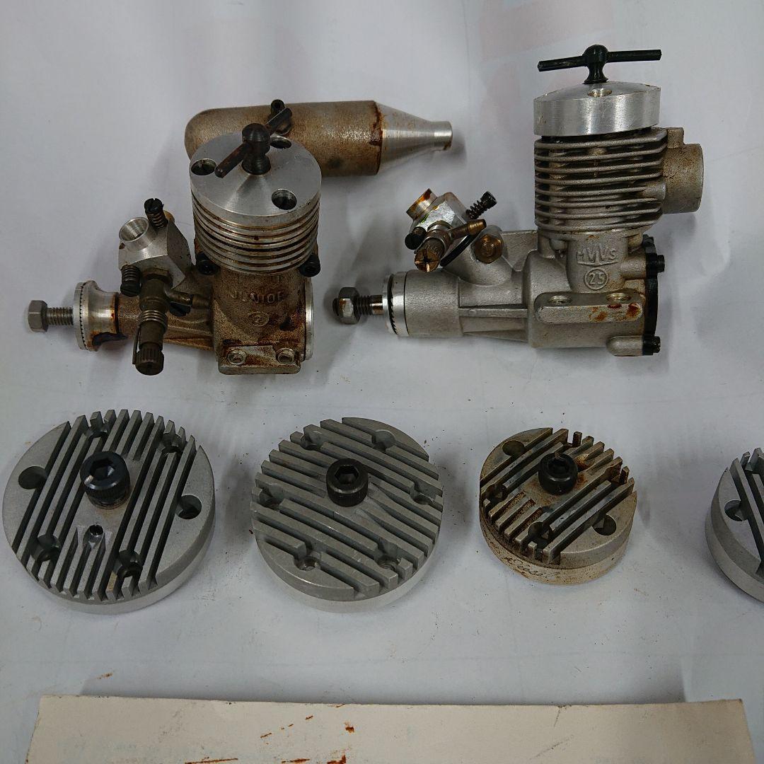 ラジコン用ディーゼルエンジンと部品