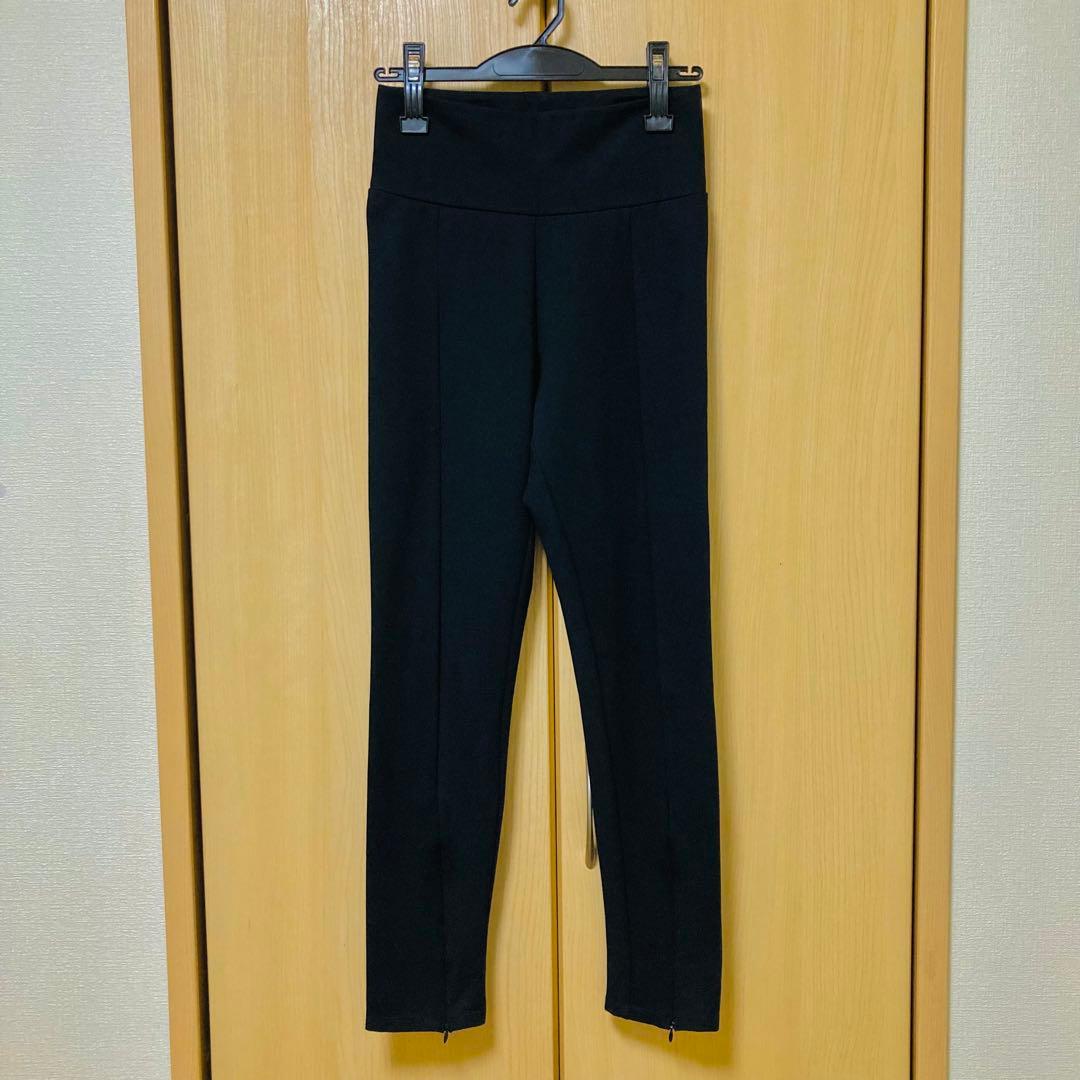 ほぼ未使用　ドゥーズィエムクラス　Zip レギンスパンツ　36