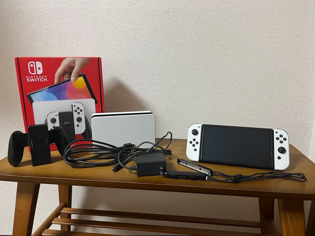 Nintendo Switch 有機EL モデル