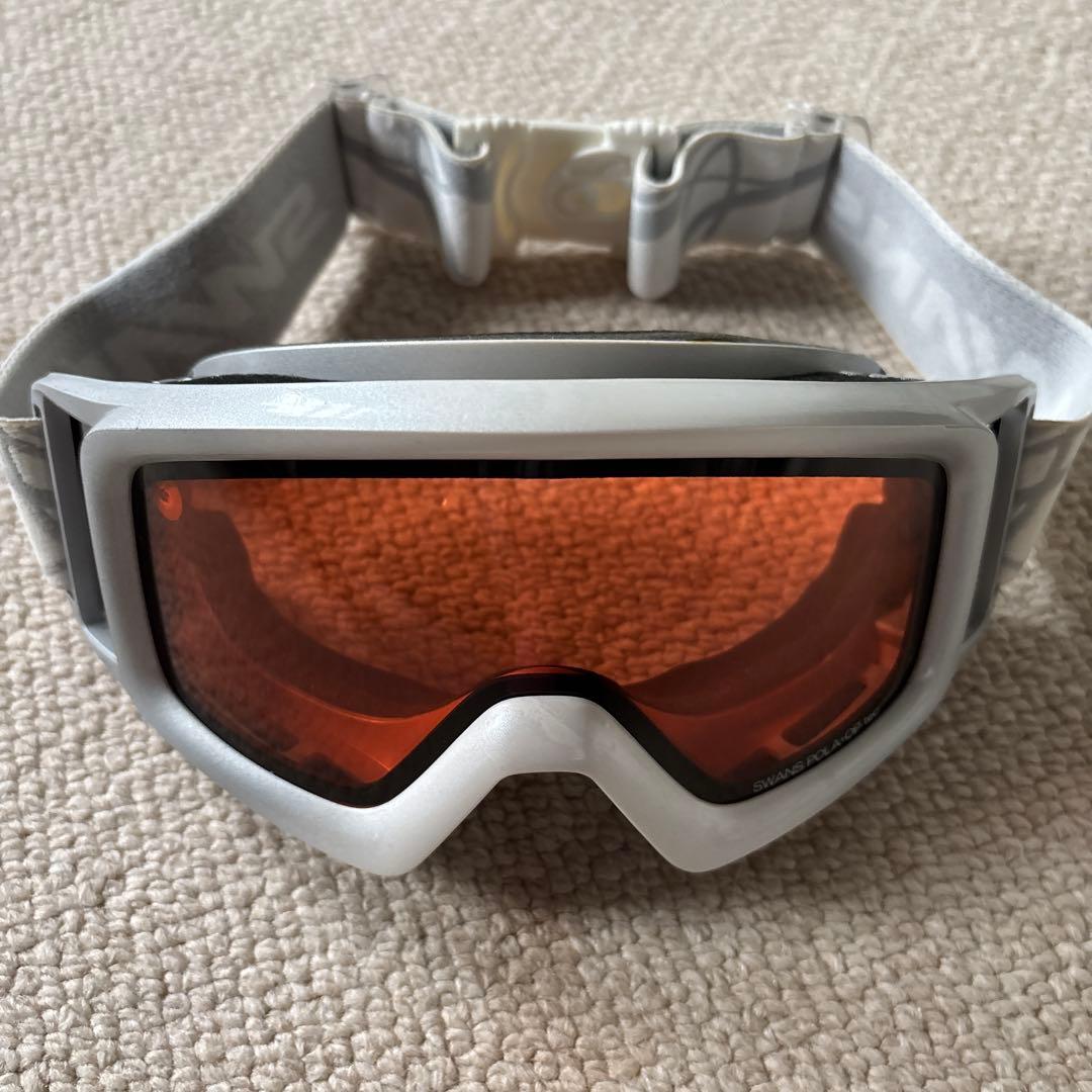 デサントスキーウェア ライトグレー ゴーグル 手袋付き