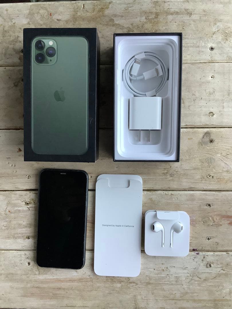 Apple iPhone 11 Pro ミッドナイトグリーン 本体