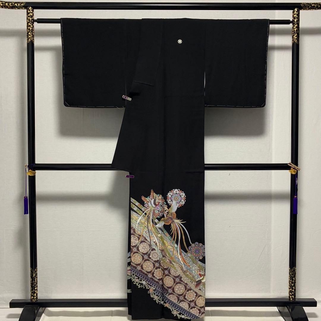 D204 黒留袖　螺鈿細工　鳳凰　華文　正絹　着物　袷　未使用極美品