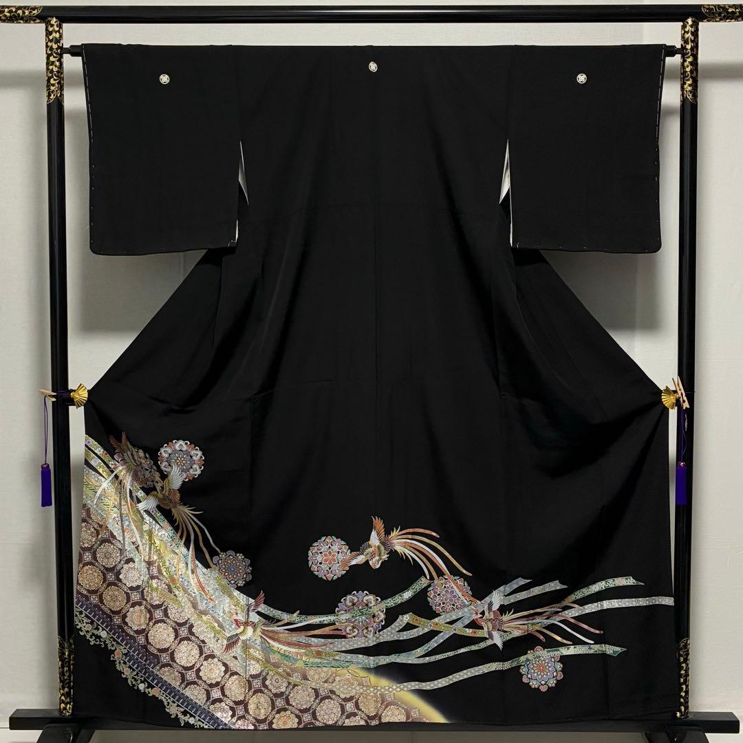 D204 黒留袖　螺鈿細工　鳳凰　華文　正絹　着物　袷　未使用極美品