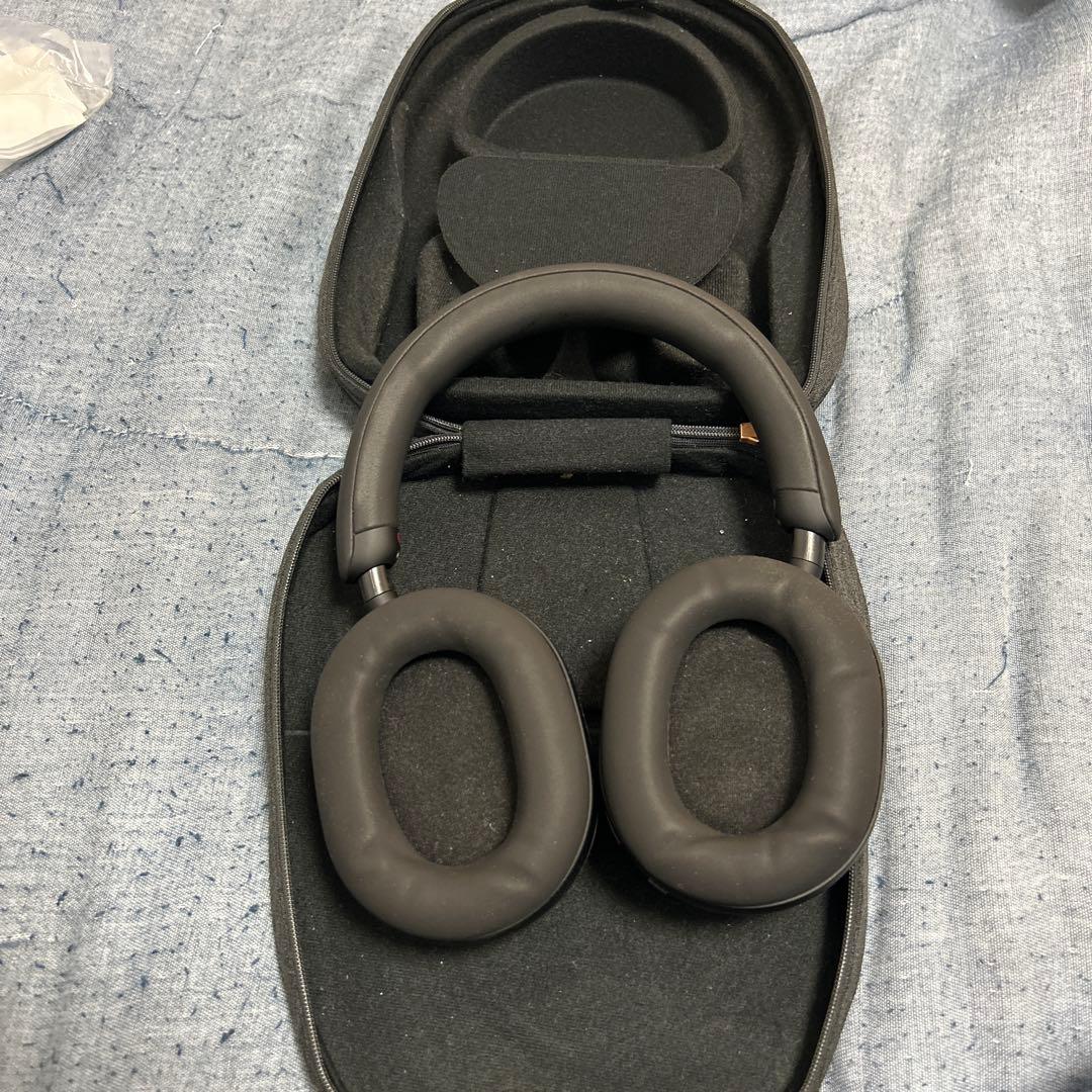 『付属品無し』wh-1000xm5 一年程前に購入