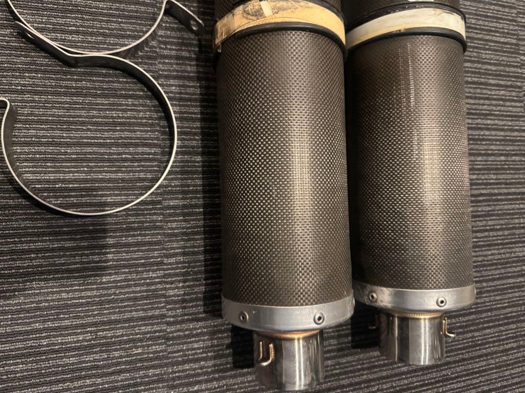 60.5 汎用サイレンサー　カーボンマフラー　EPRO ツイン　cb xjr