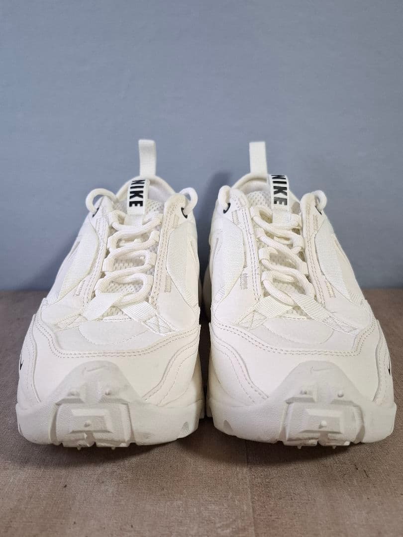 【一度着用】NIKE TC7900 23.5cm DD9682-100 ホワイト