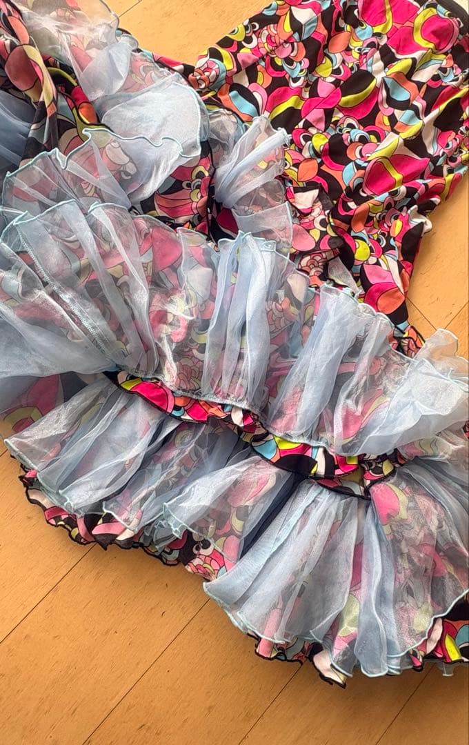 SONIA JOHNES フラメンコファルダ