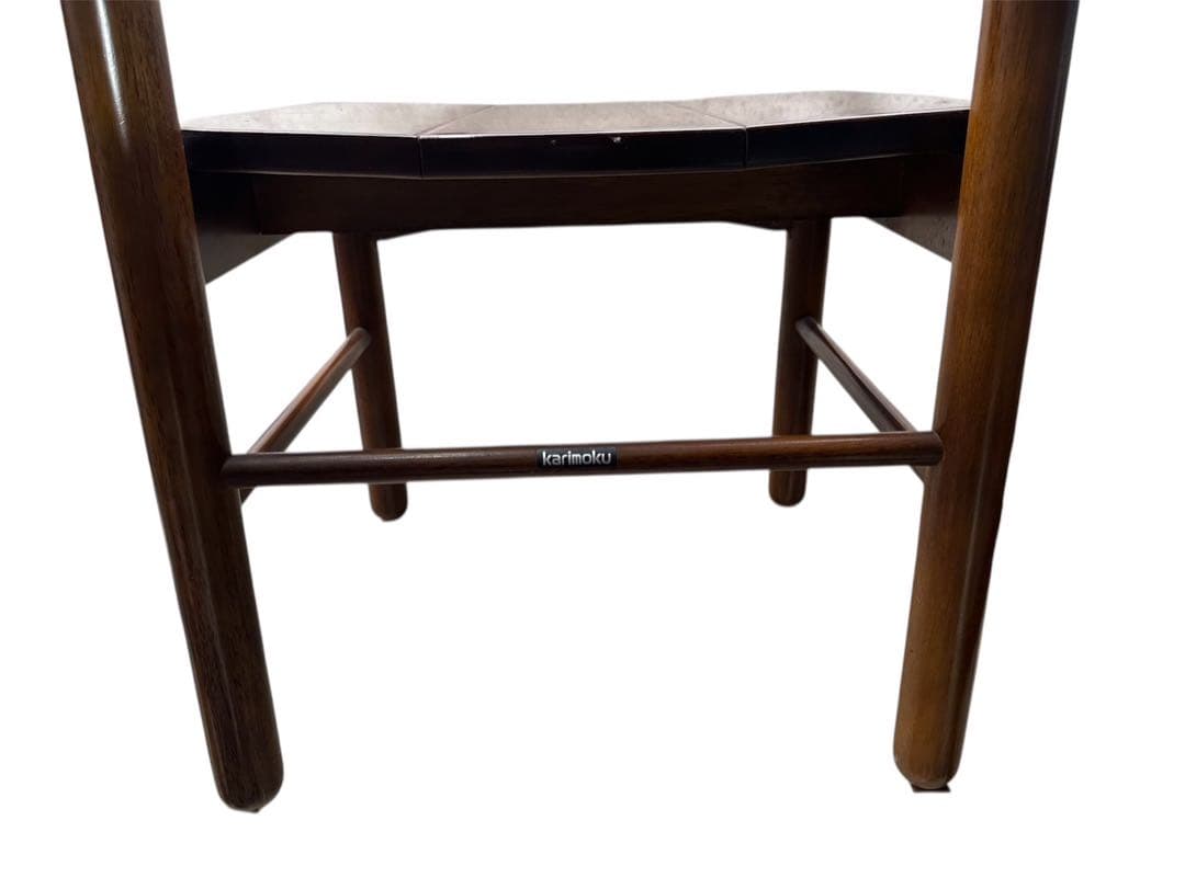 オールドカリモク　コロニアル　ダイニングチェア　2脚セット　椅子　馬車の彫刻入り