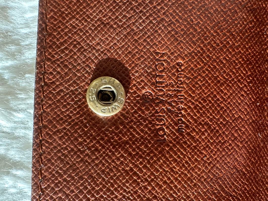 ルイヴィトン　パスポートケース