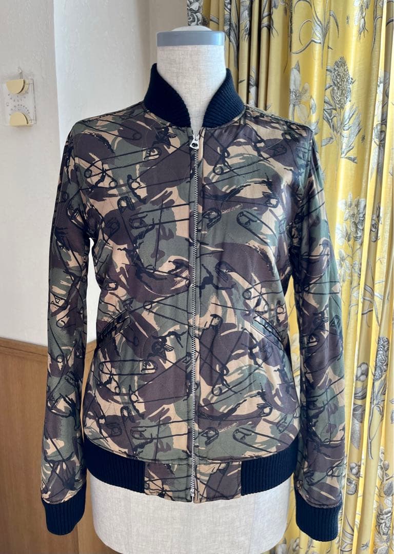 【希少・最終値下げ‼︎】ヒステリックグラマー　リバーシブル刺繍スタジャン