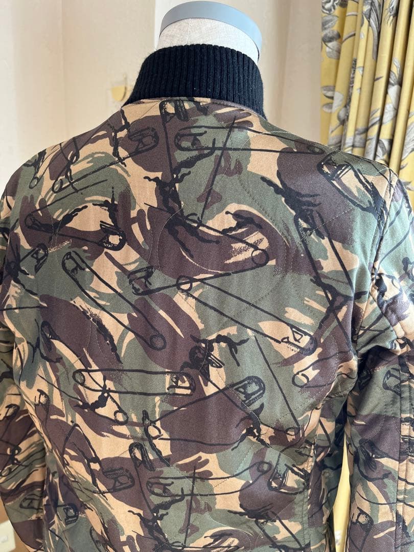 【希少・最終値下げ‼︎】ヒステリックグラマー　リバーシブル刺繍スタジャン