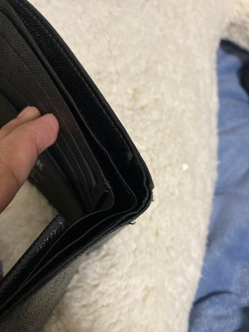 ルイヴィトン　ブラック チェック柄 二つ折り財布