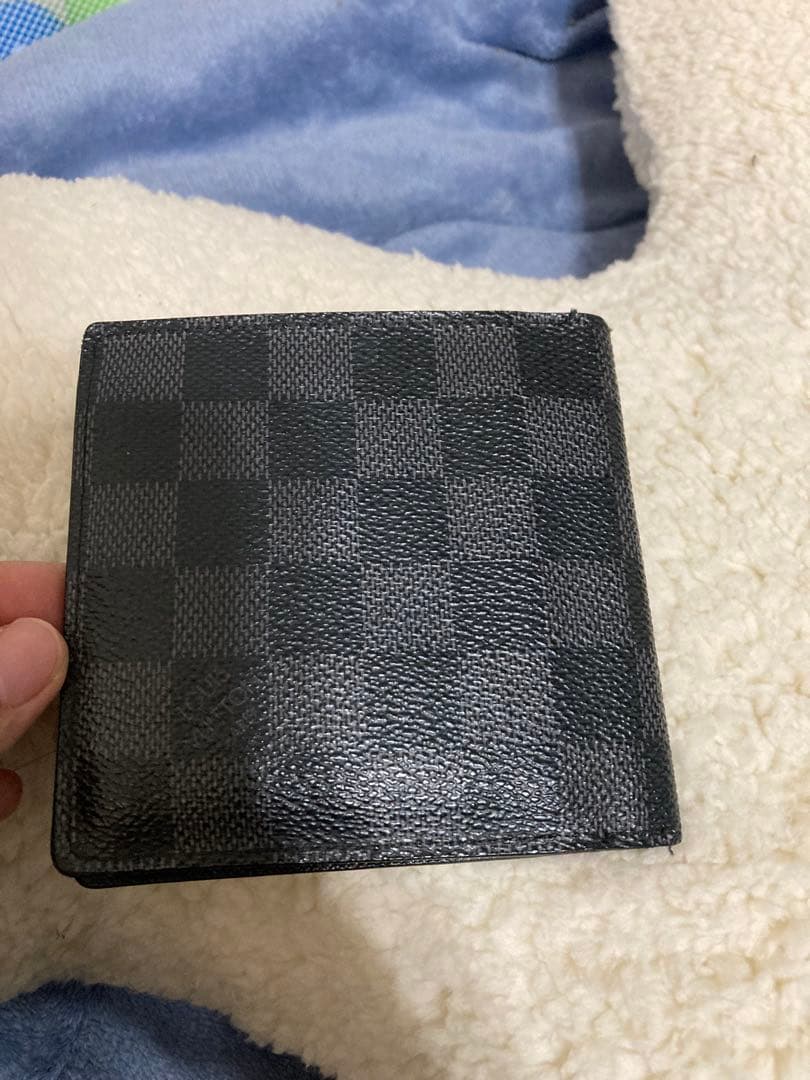 ルイヴィトン　ブラック チェック柄 二つ折り財布