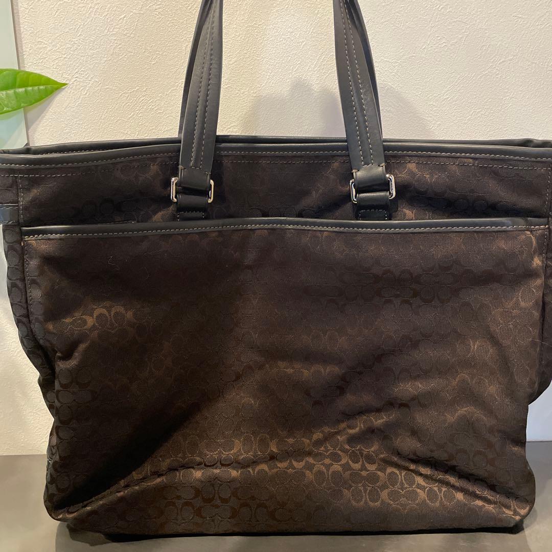 【未使用】COACH バッグ（肩紐付き）