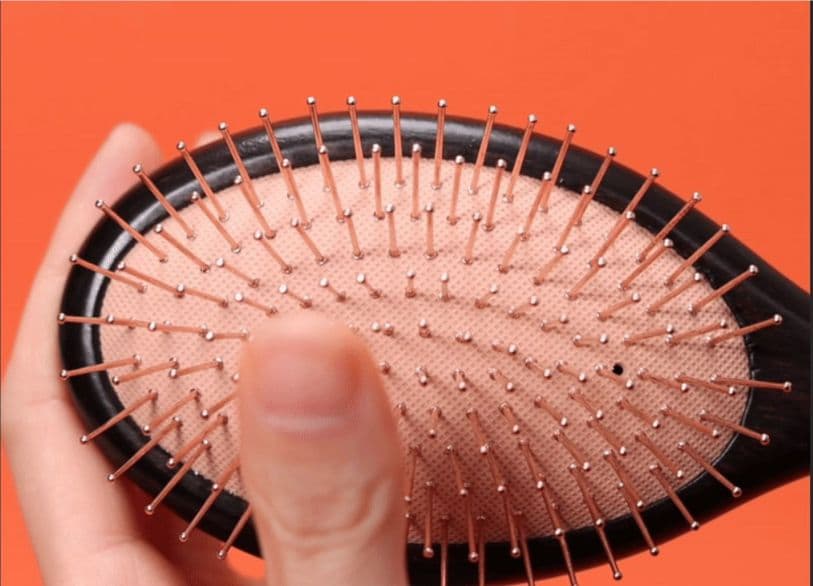 SHARR スリッカーブラシ 黒・白