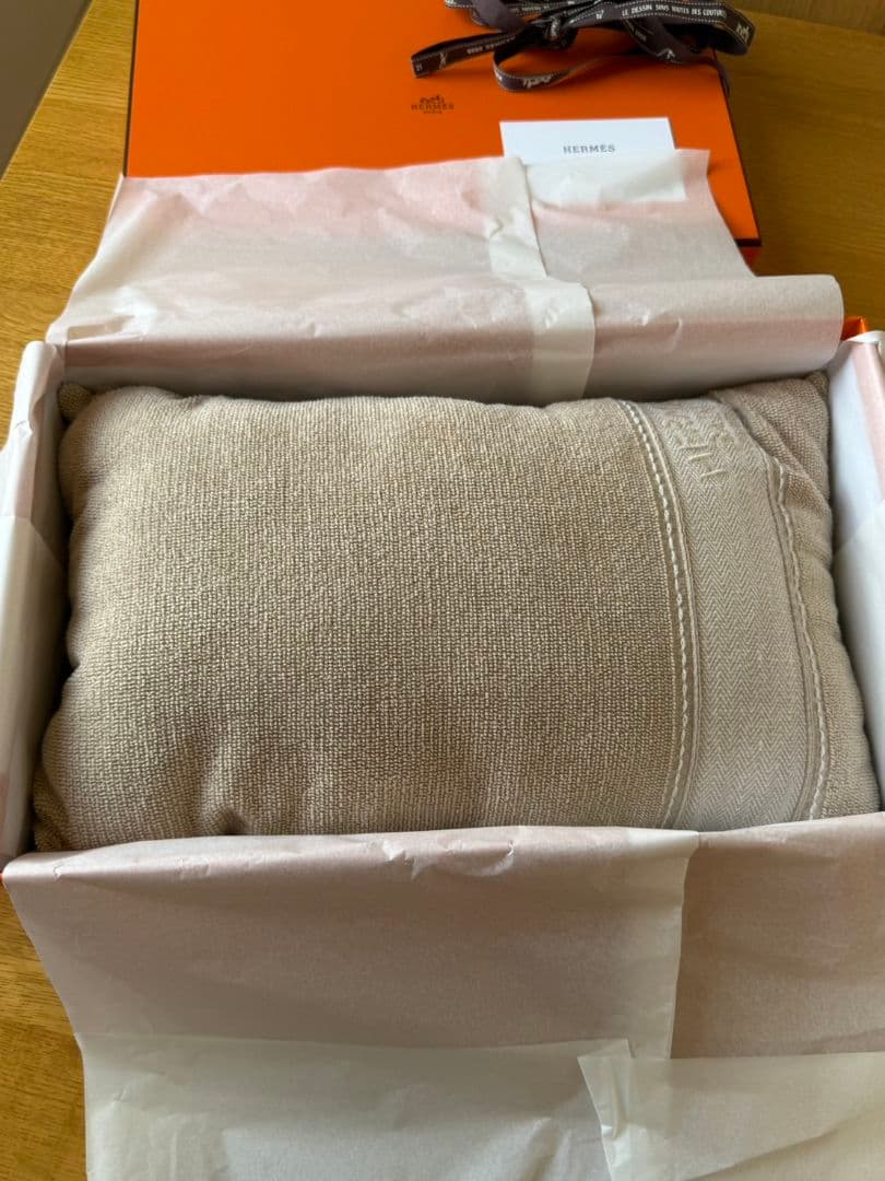 『新品』HERMES エルメス ビーチクッション ヨッティング