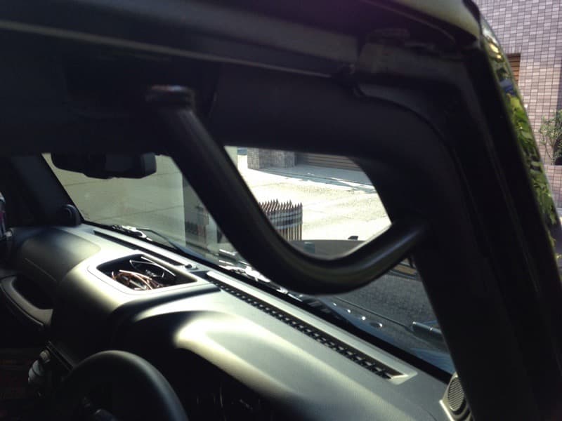 Jeep ジープ ラングラー JK グラブ ハンドル 手すり 右側 F・Rセット