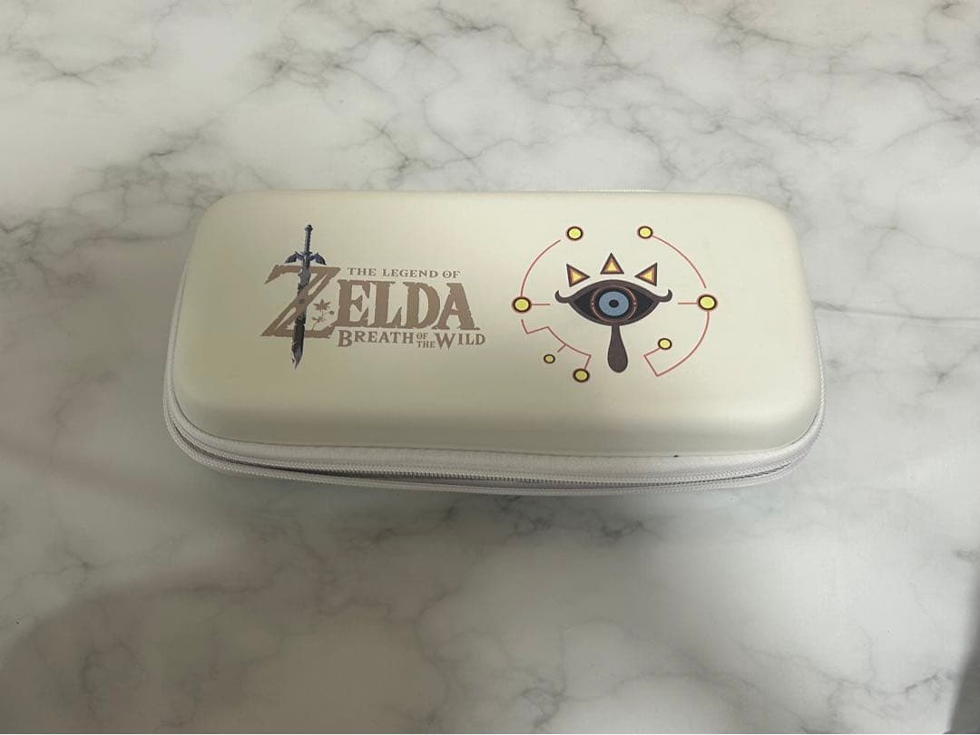 Nintendo Switch本体　ゼルダの伝説ケース付き