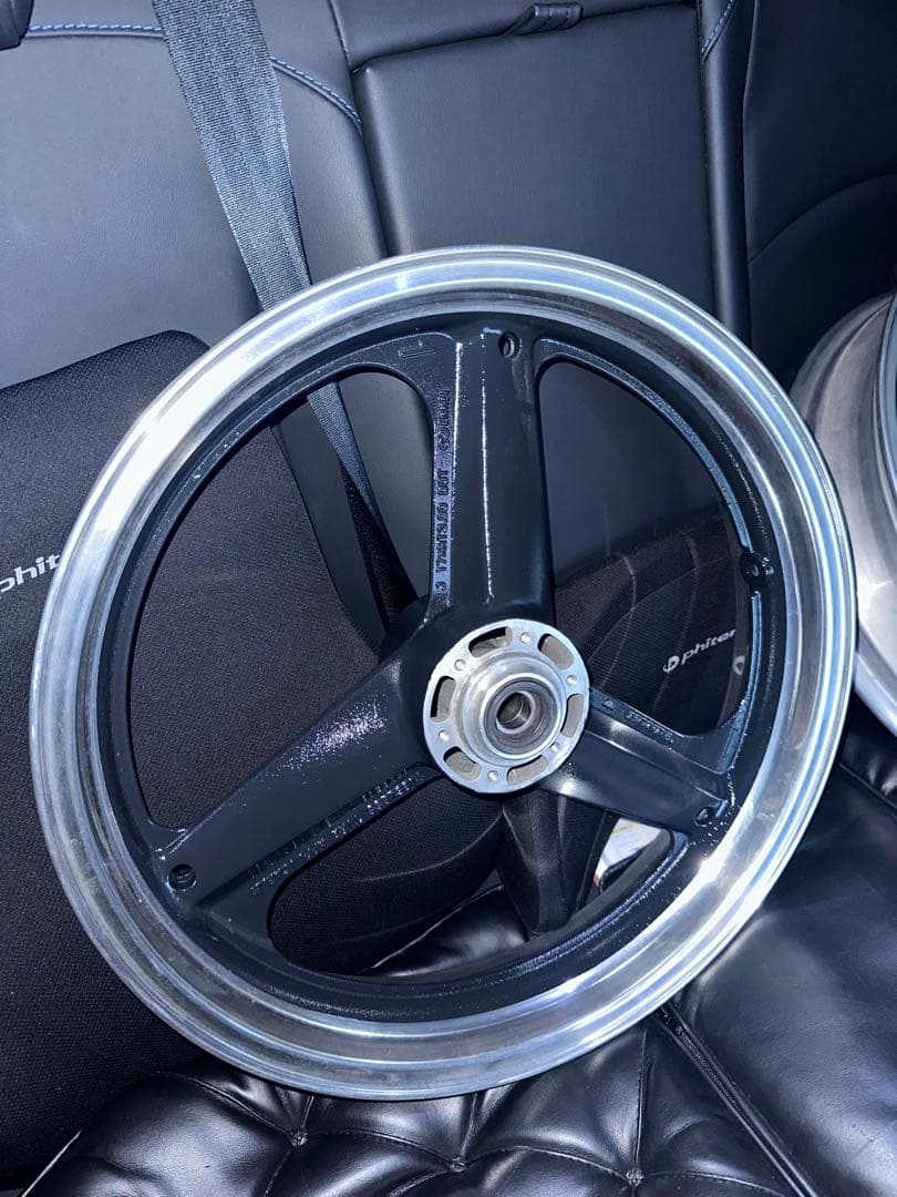 cb400sf NC31 ホイール