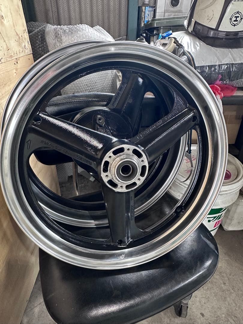 cb400sf NC31 ホイール
