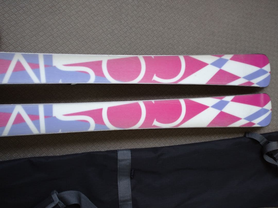 Glossy 147 スキー板 ＋ 収納ケース