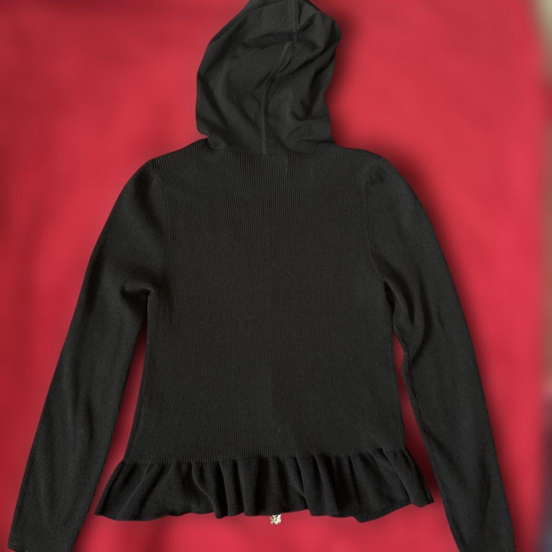 ブラックフリル付きフードパーカー 40