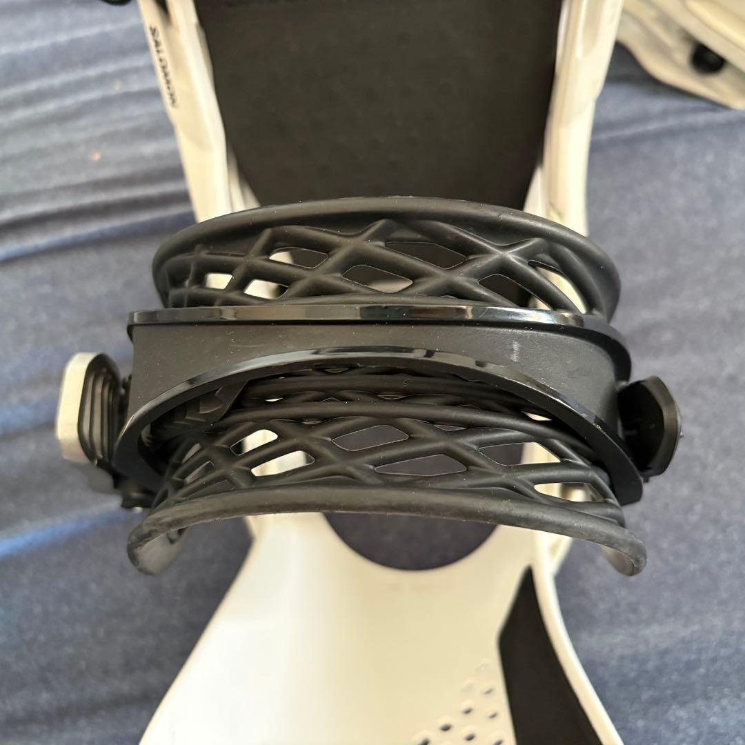 25-26 SALOMON Hologram Mサイズ ビンディング