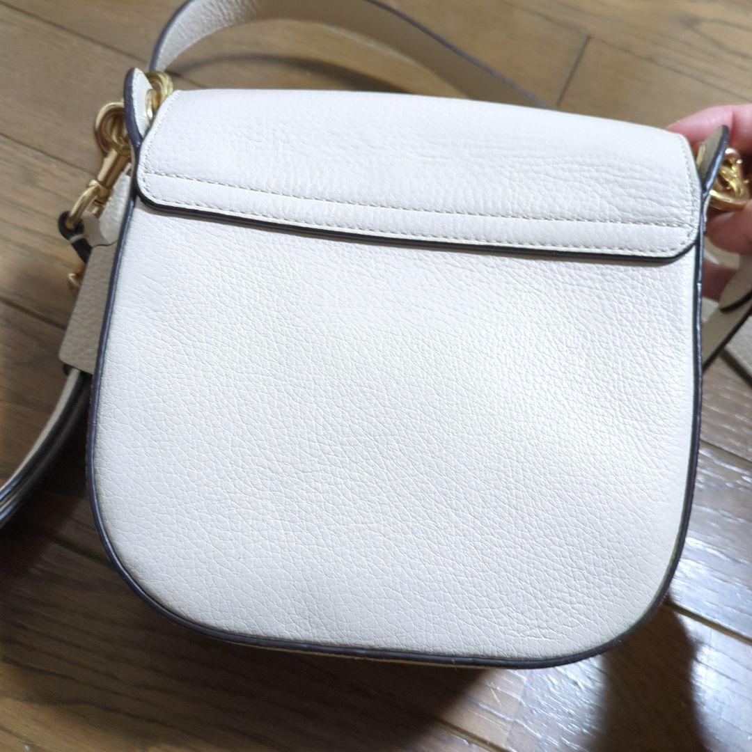 COACH　ホワイトレザー ショルダーバッグ
