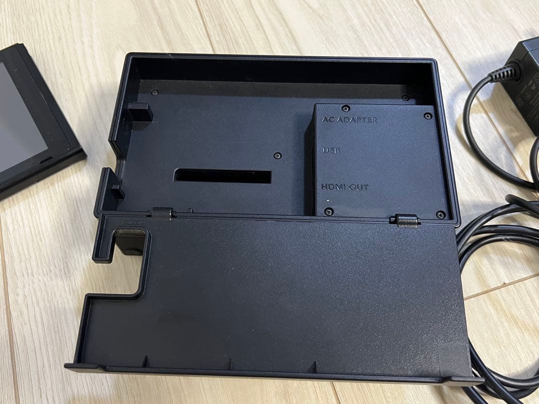 【のりたま様】Nintendo Switch 本体 グレー 付属品付き