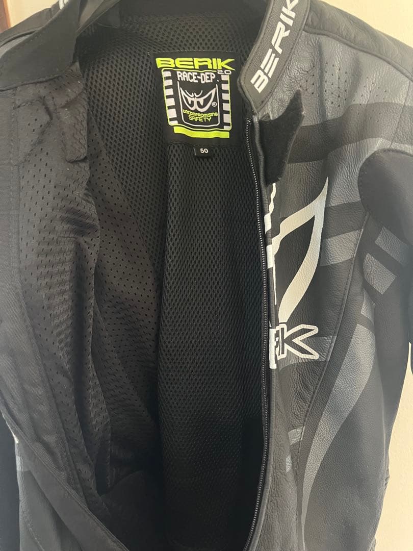 ベリック2.0（Lサイズ）ツナギ（膝パット付）