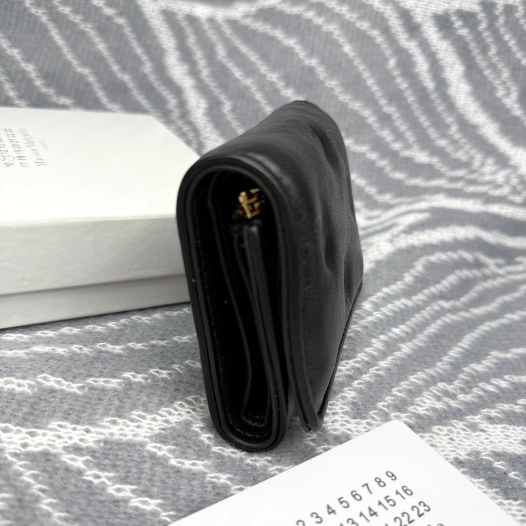 Maison Margiela三つ折り財布 エンベロープ プリント ラムスキン