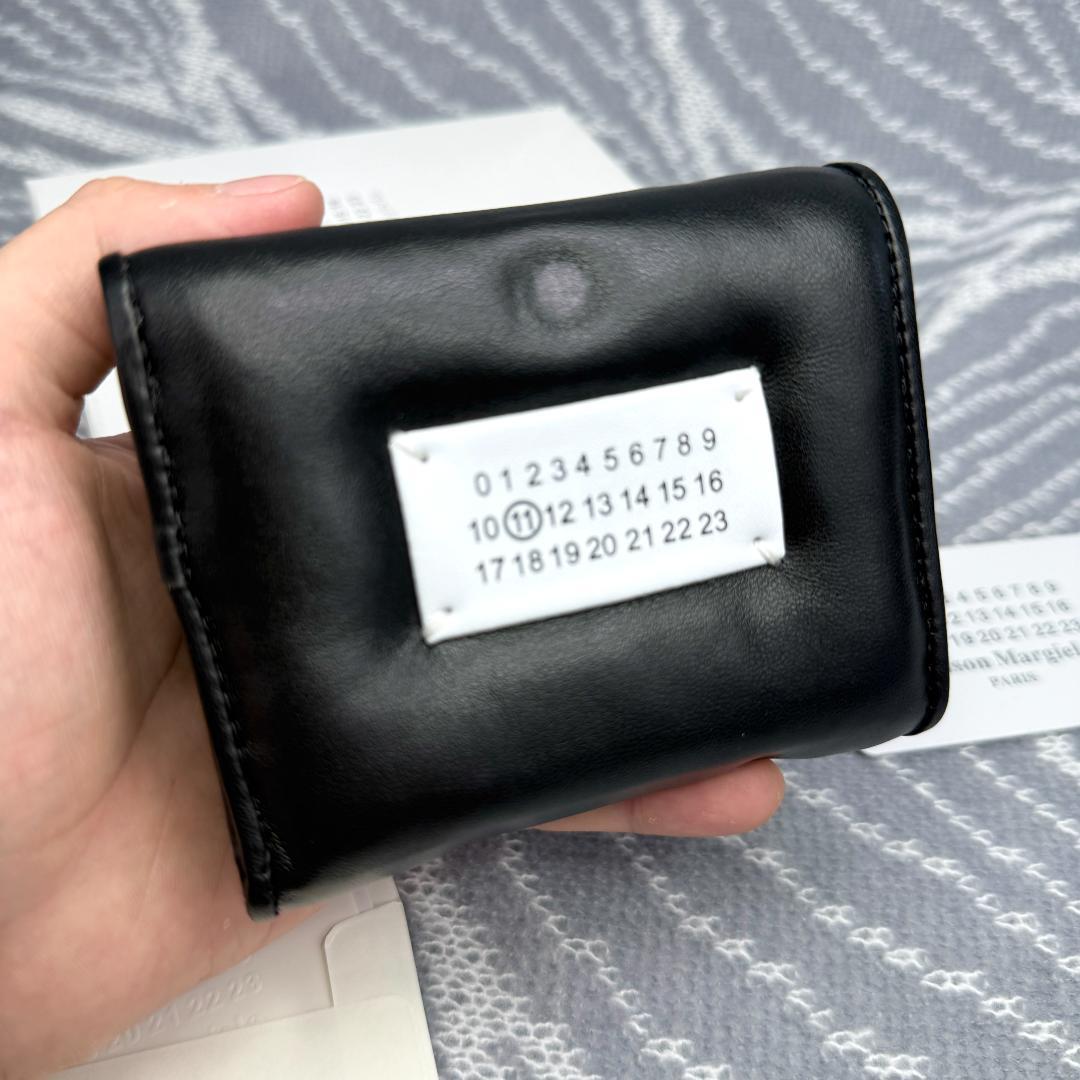 Maison Margiela三つ折り財布 エンベロープ プリント ラムスキン