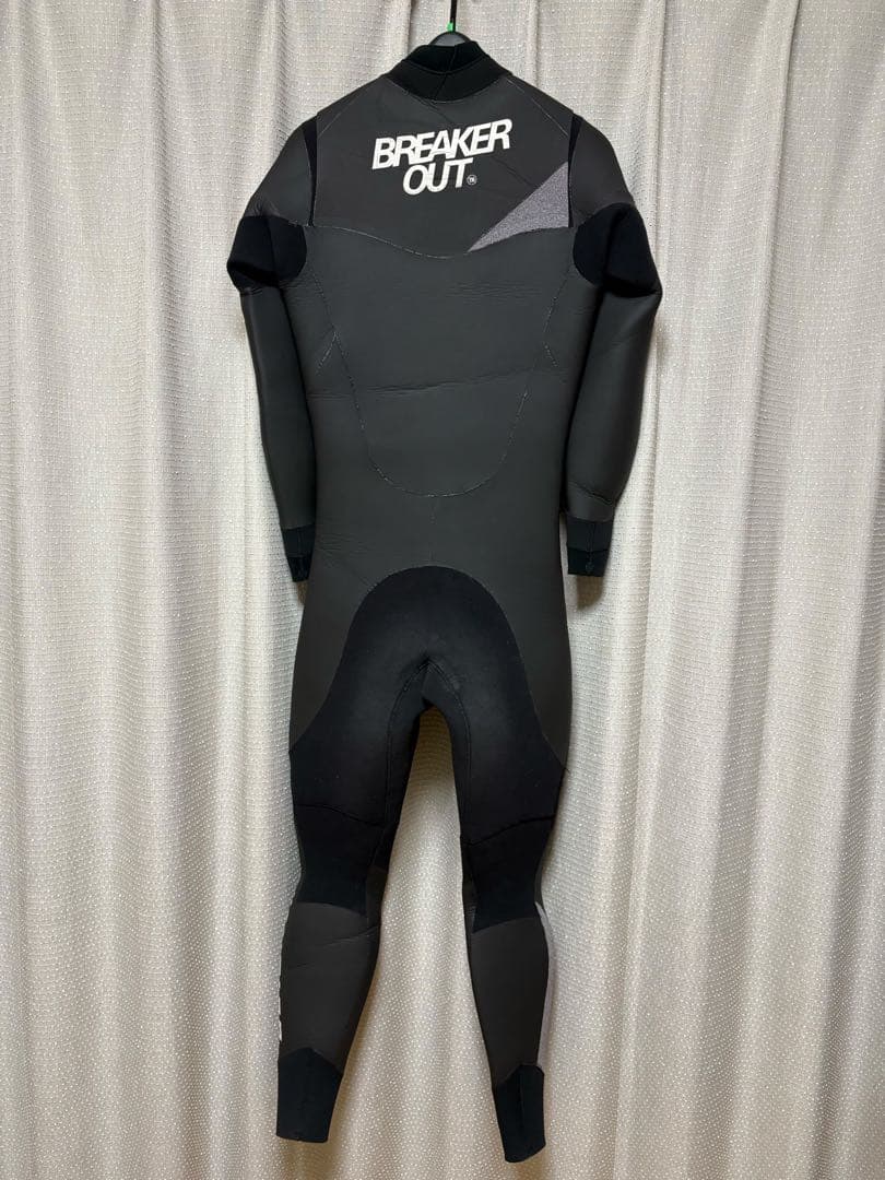 BREAKEROUT(ブレーカーアウト)5×3mm セミドライ メンズ Mサイズ