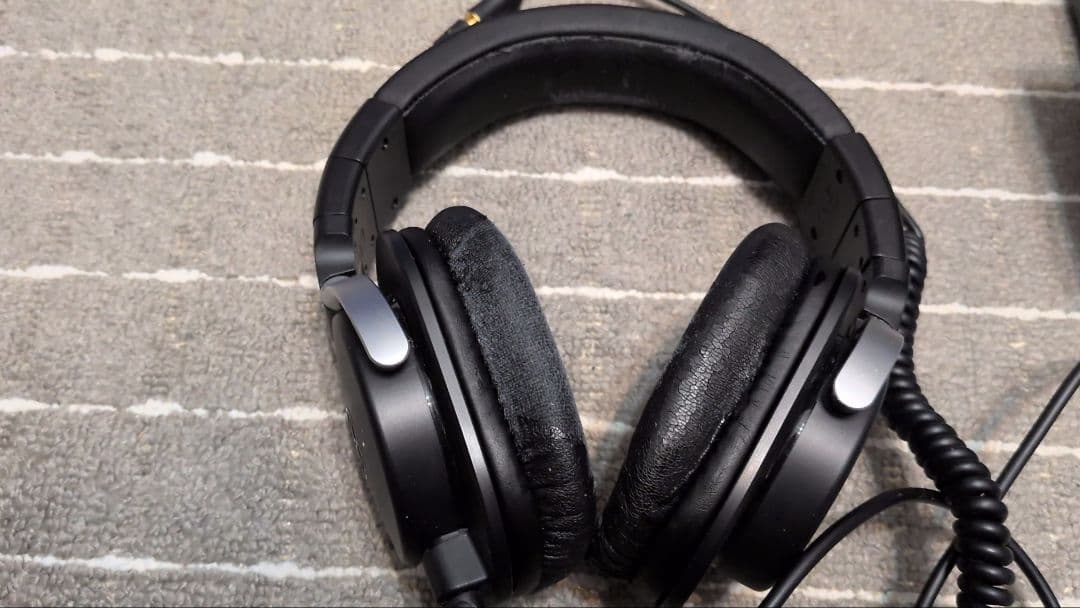 Yamaha HPH-MT8 スタジオモニターヘッドフォン