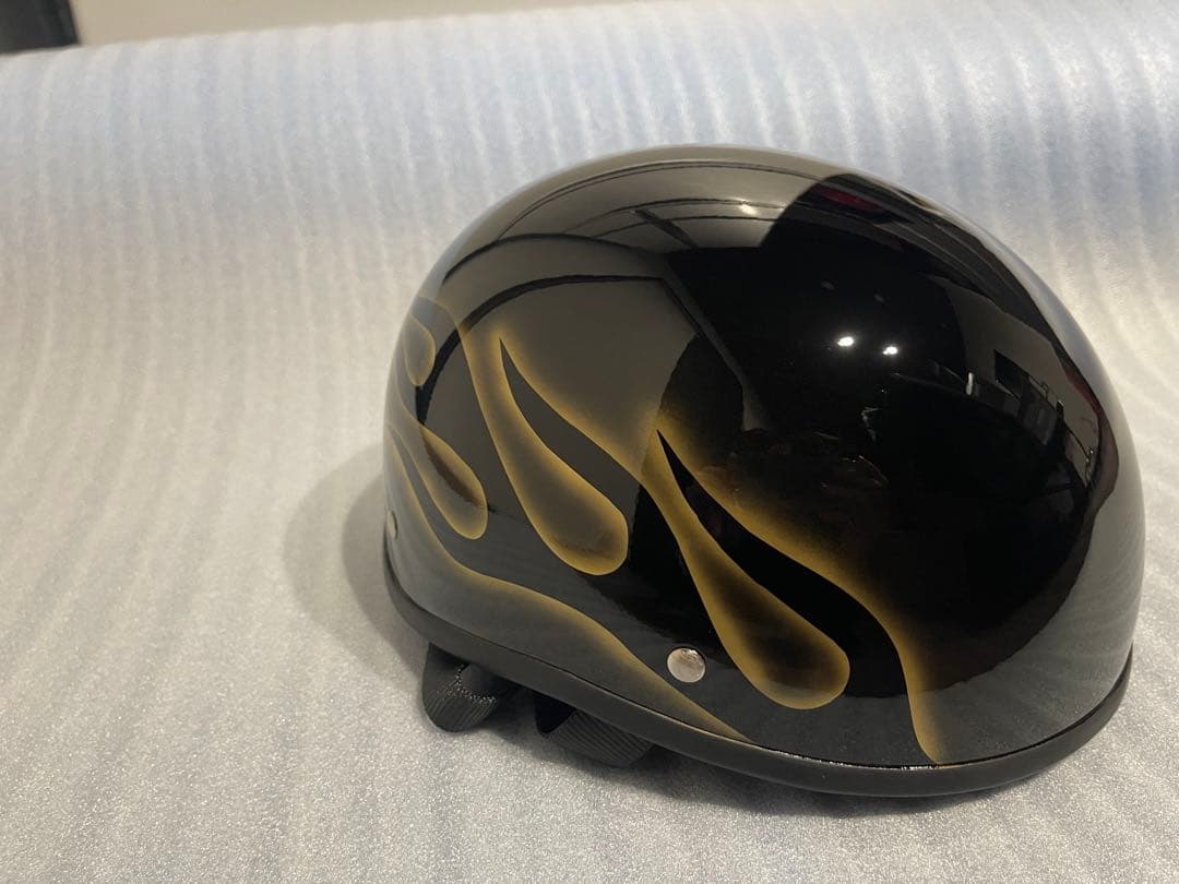 ダックテール ヘルメット ファイヤーパターン フレア ハーレー ドラッグスター