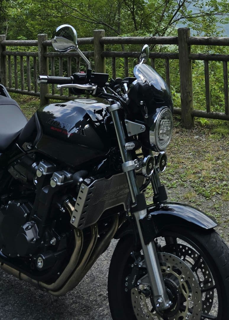 【美品】ホンダ純正　CB1300SF/CB400SF メーターバイザー