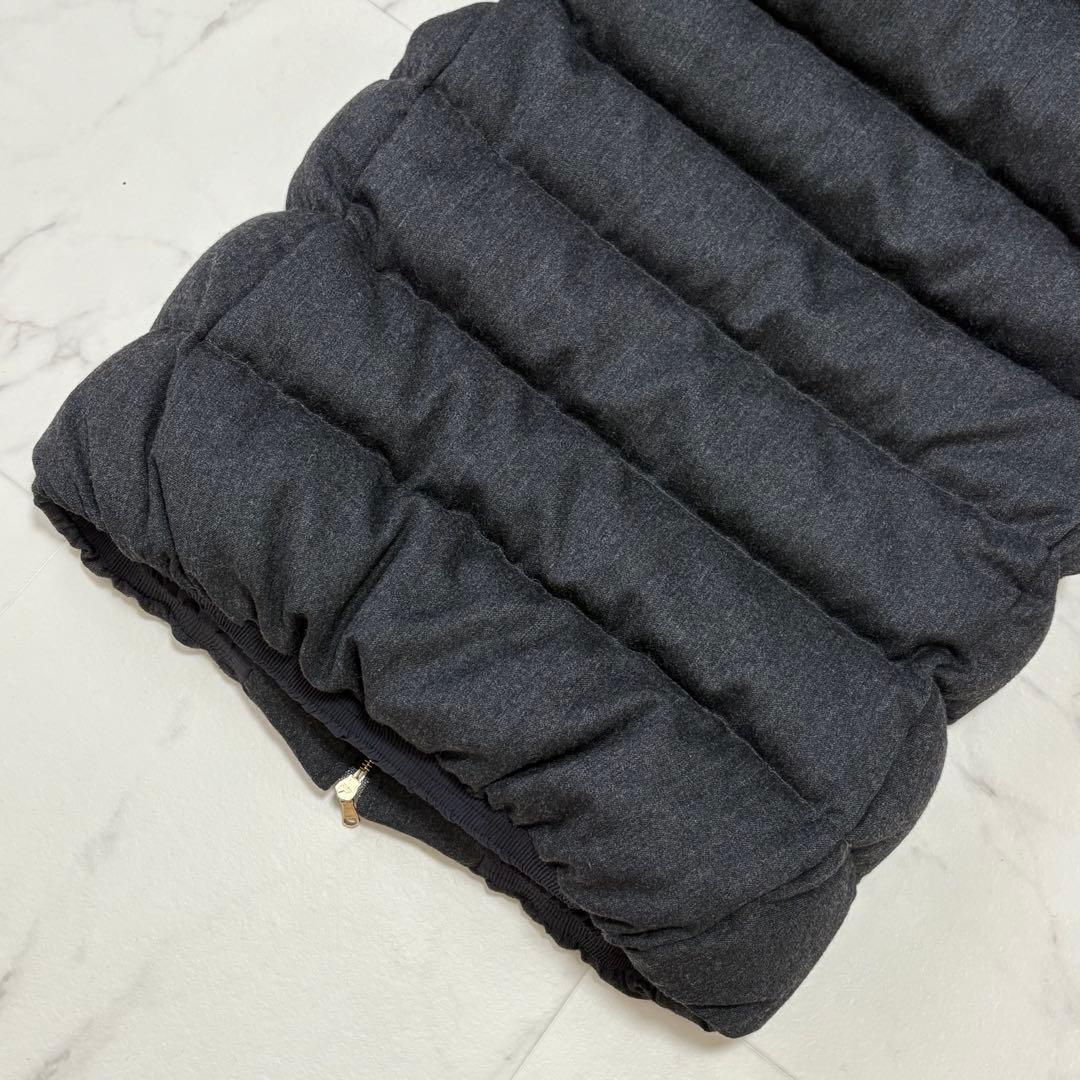 【極美品】タトラス TATRAS ダウンベスト ルセラ チャコールグレー 01