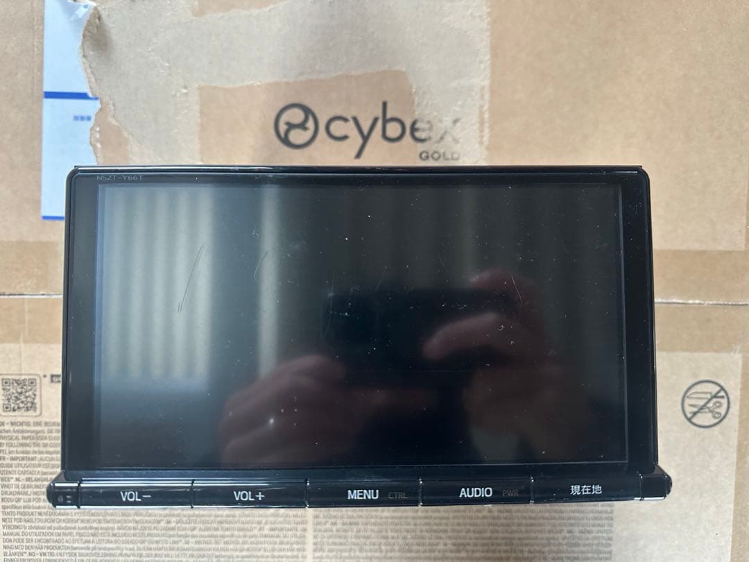 トヨタ純正 9インチ カーナビ NSZT-Y66T　取扱説明書付き