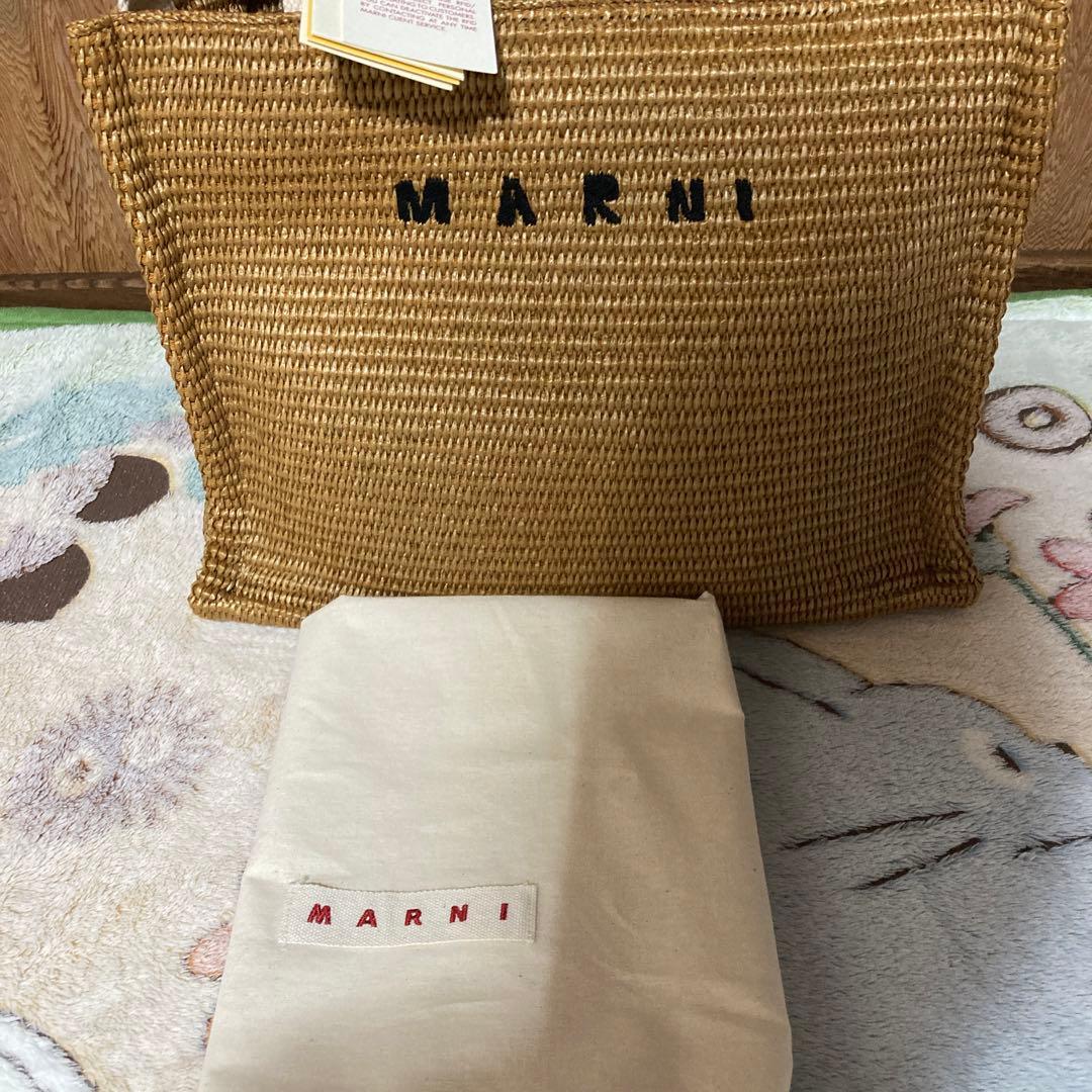 最終値下げですMarniラフィアトートバッグスモール