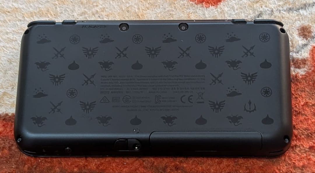 ニンテンドー New 2DS LL はぐれメタルエディション 本体