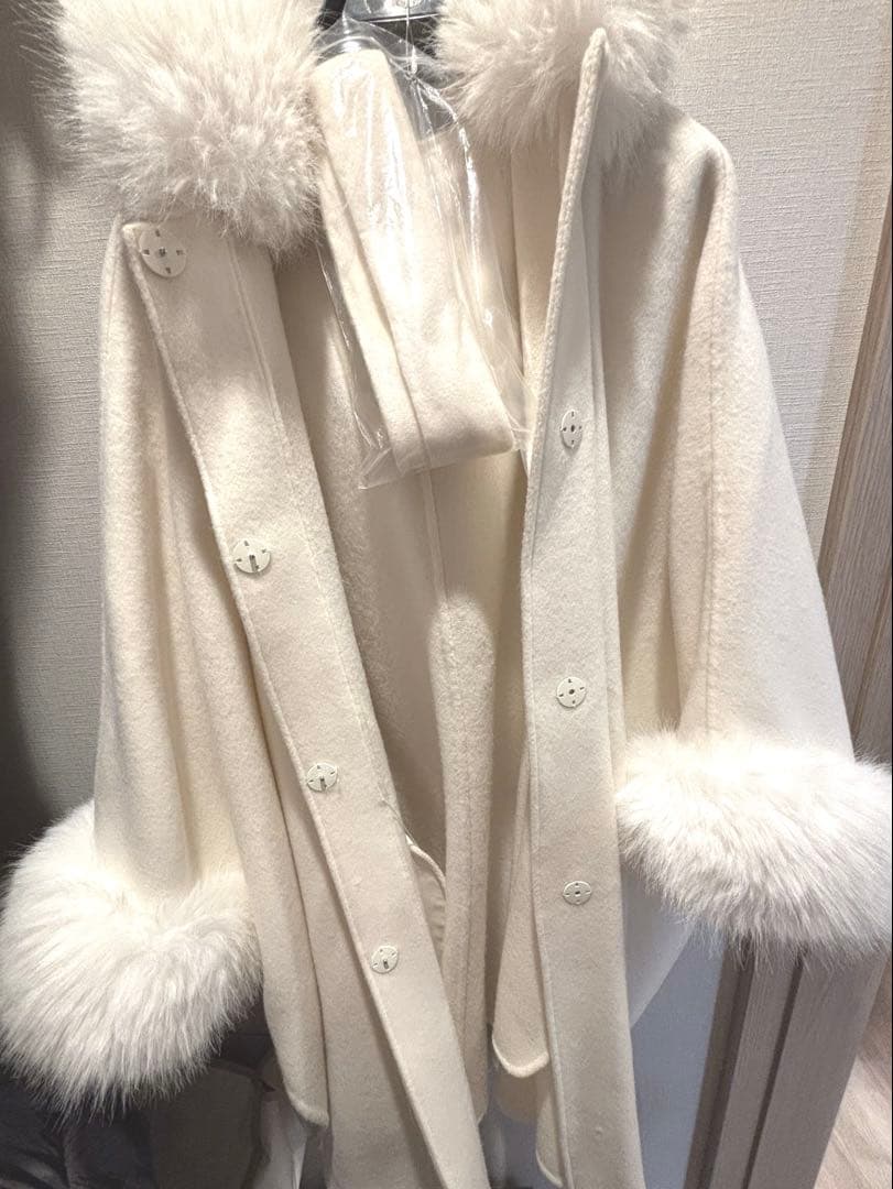 CELFORD ファーポンチョコート　2024年A/W