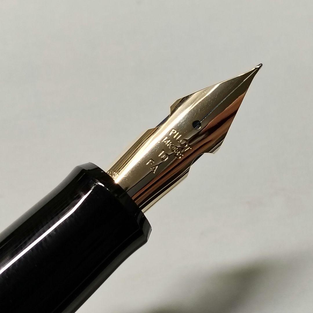 PILOT CUSTOM 742 万年筆 14K-585 〈FA〉