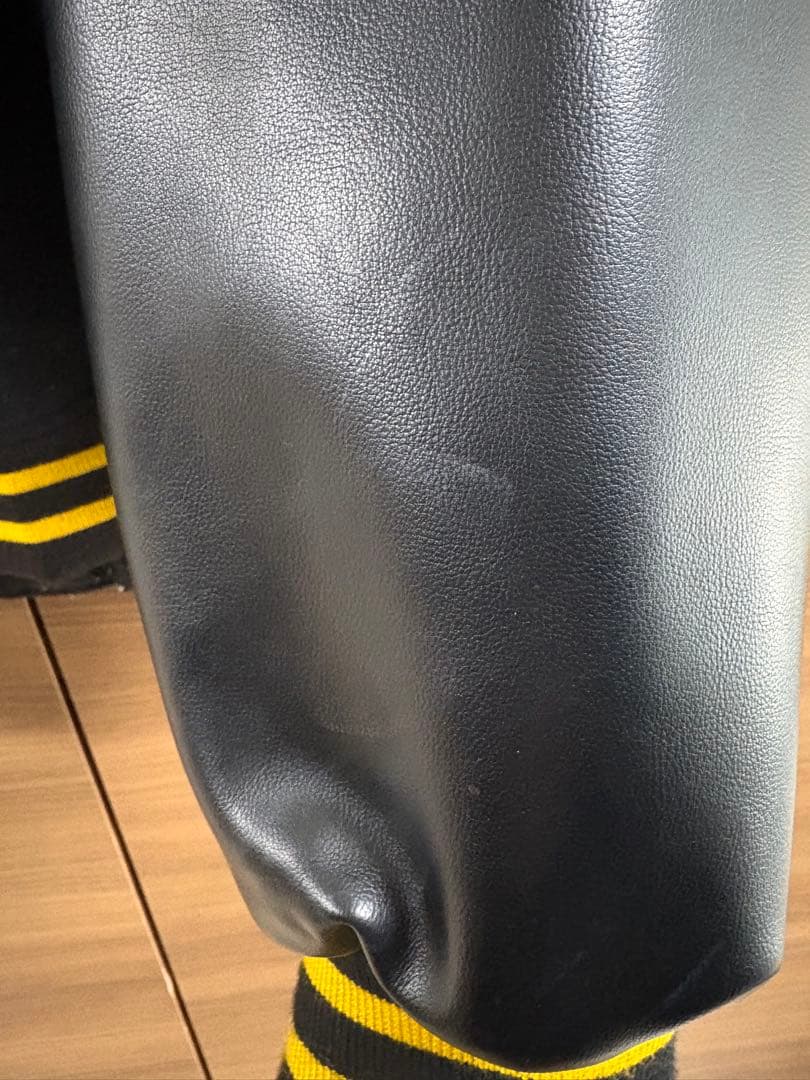 【WTAPS スタジャン 】★ブラック/イエロー